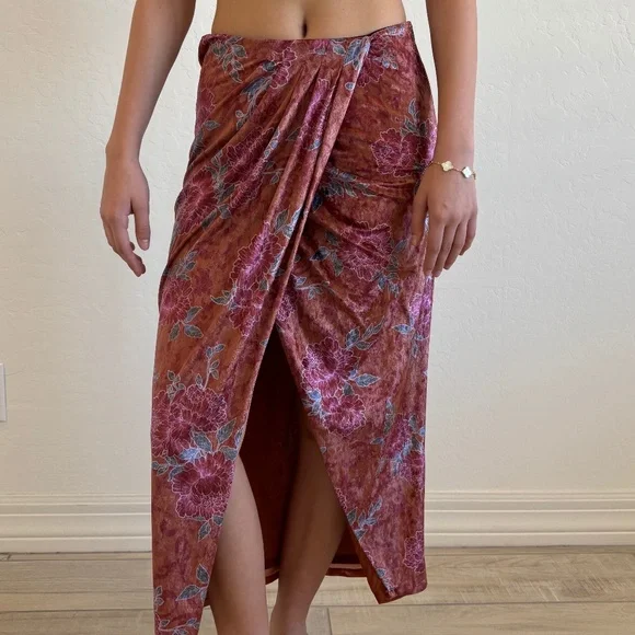 Free People Poets Velvet Sarong Skirt, Size XS, in a Rust Combo, boho - Picture 1 of 9